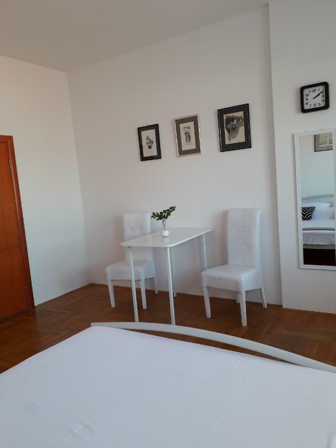 נובי סאד Apartman Dunja Ns 2 מראה חיצוני תמונה
