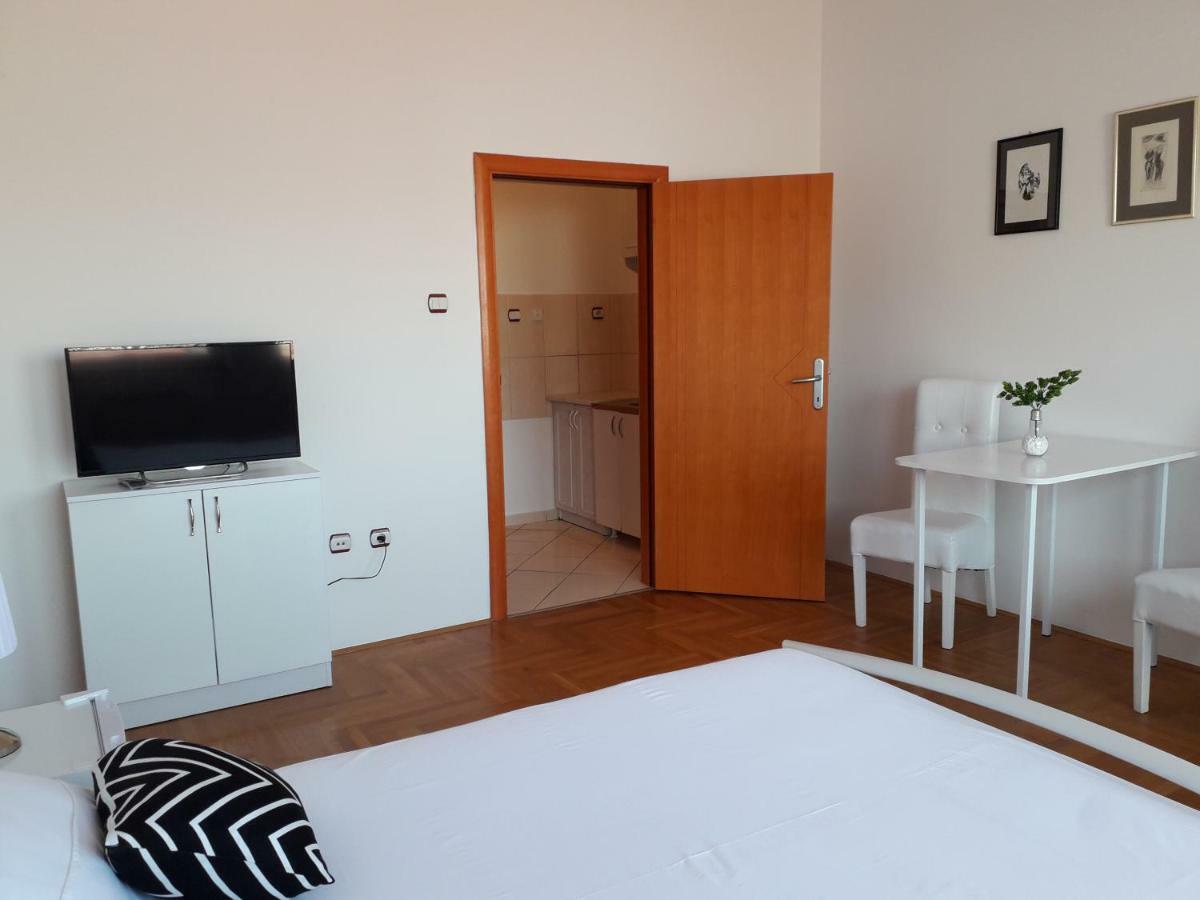 נובי סאד Apartman Dunja Ns 2 מראה חיצוני תמונה