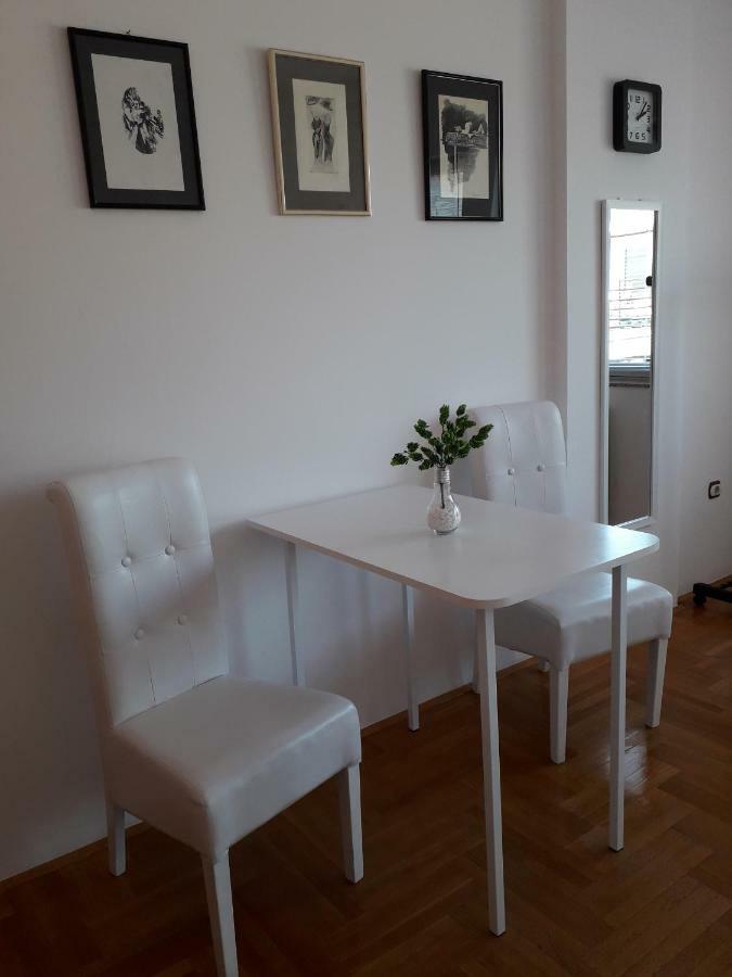 נובי סאד Apartman Dunja Ns 2 מראה חיצוני תמונה