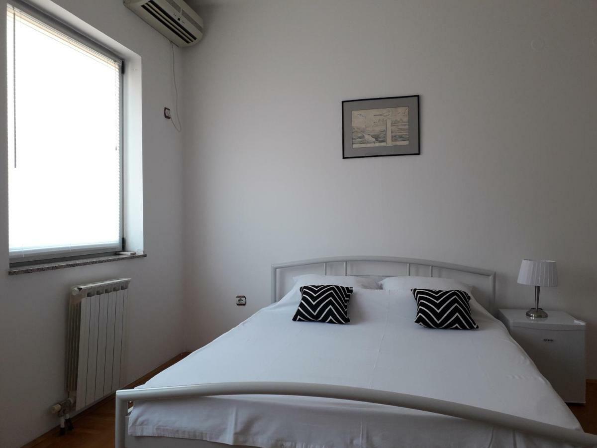 נובי סאד Apartman Dunja Ns 2 מראה חיצוני תמונה