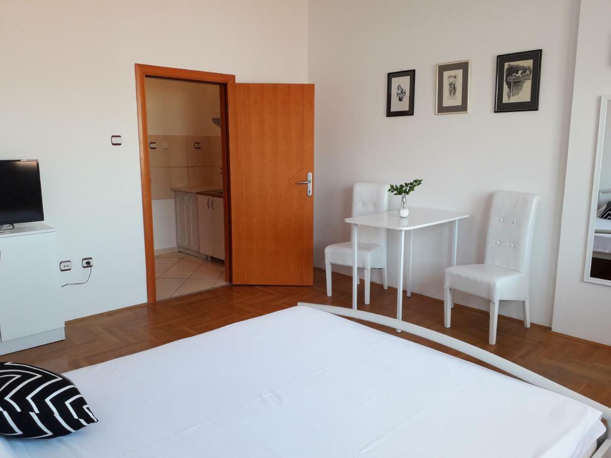 נובי סאד Apartman Dunja Ns 2 מראה חיצוני תמונה